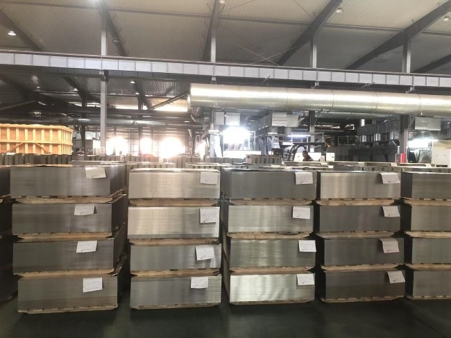 In tấm thiếc điện phân hình hộp thiếc kẹo vuông với khả năng chống ăn mòn tuyệt vời