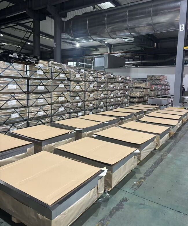 Tấm thép mạ thiếc điện phân - Vật liệu đa năng cho bao bì thực phẩm, hóa chất và sơn xây dựng